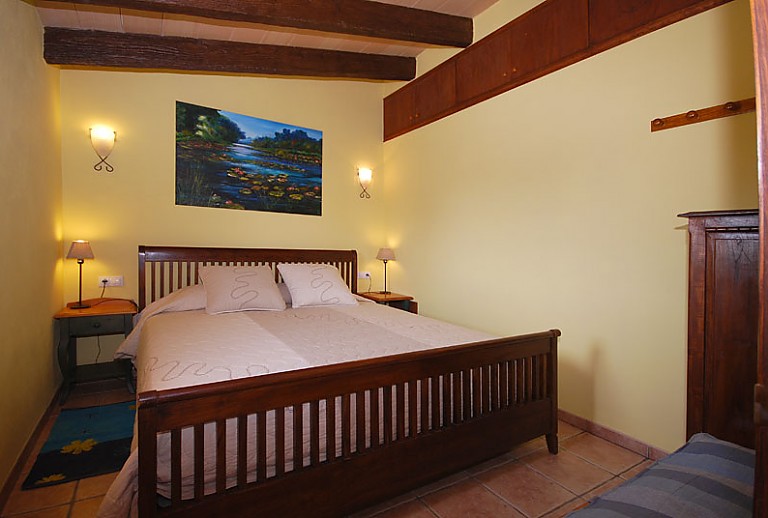 Doppelbett Nachttische Lampen Bild