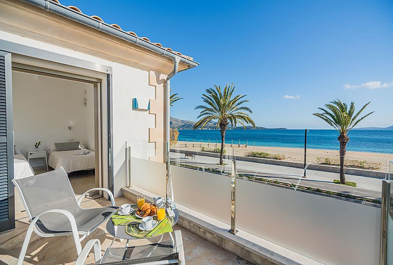 Balkon mit Meerblick